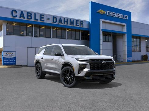 New 2026 Chevrolet Traverse RS w/ LPO, Floor Liner Package image 1