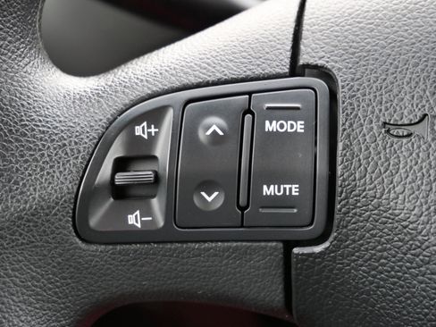 Used 2012 Kia Sportage LX image 29