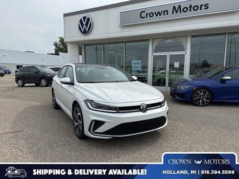 Used 2025 Volkswagen Jetta SEL image 1