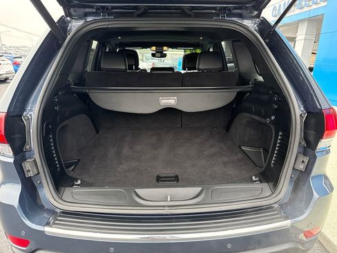 Used 2020 Jeep Grand Cherokee Limited w/ Premium Lighting Group image 28