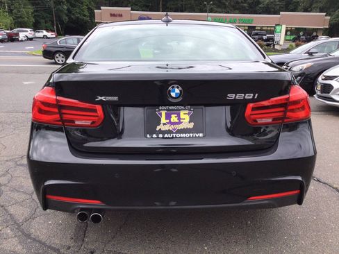 Used 2016 BMW 328i xDrive Sedan AWD/4WD image 9