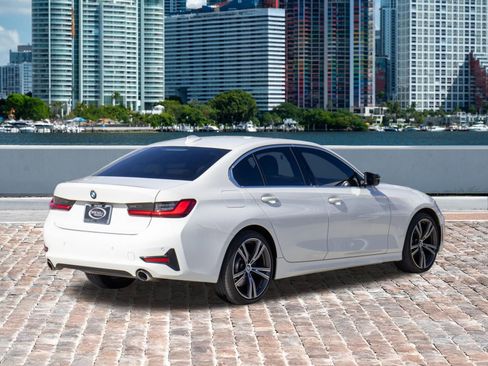 Used 2021 BMW 330i Sedan w/ Convenience Package image 12