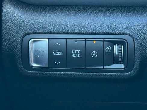 Used 2026 GMC Terrain Elevation w/ Technology Package II image 18