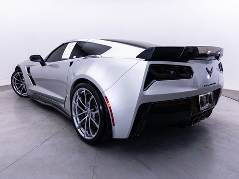 Used 2017 Chevrolet Corvette Grand Sport RWD image 4
