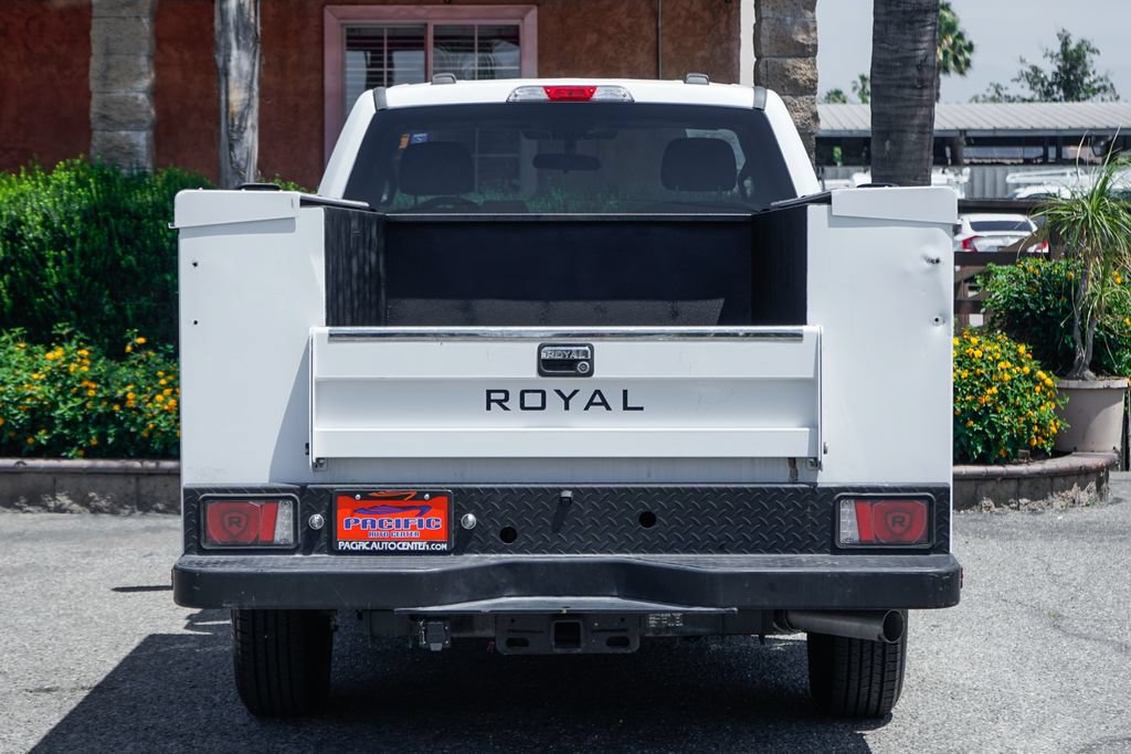Used 2022 Ford F250 XL w/ Power Equipment Group RWD image 8