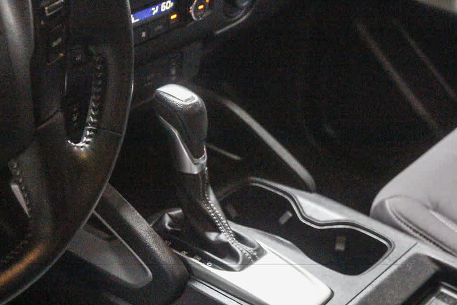 Used 2024 Nissan Frontier SV RWD image 20