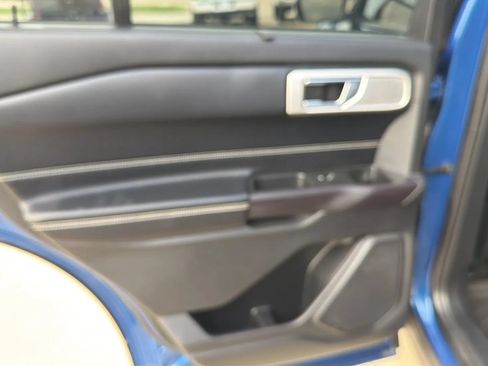 Used 2020 Ford Explorer ST w/ ST Street Pack AWD/4WD image 42