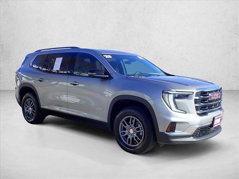 Used 2025 GMC Acadia Elevation FWD image 6