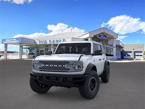 New 2025 Ford Bronco Badlands image 2