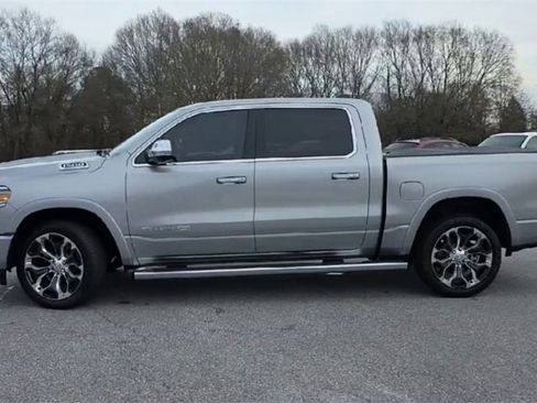 Used 2022 RAM 1500 Limited w/ Body Color Bumper Group image 5