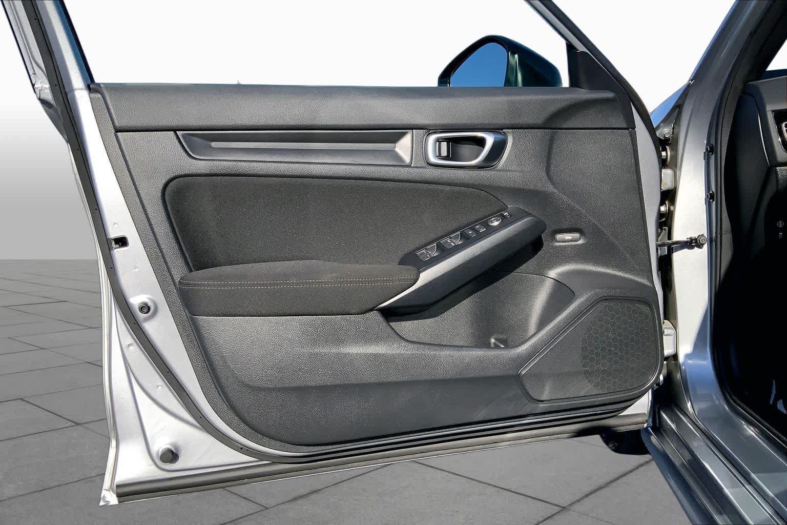 Used 2024 Honda Civic Sport image 25