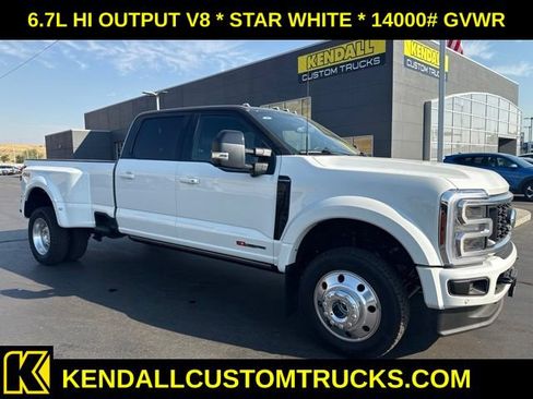 Used 2025 Ford F450 Platinum AWD/4WD image 1