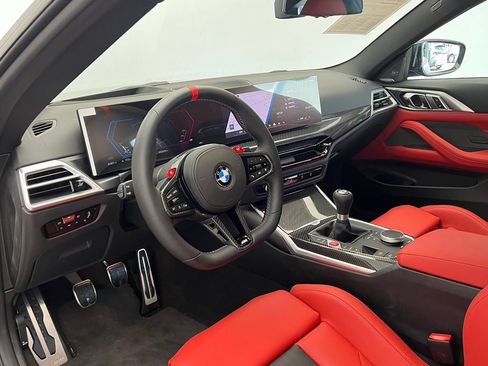 Used 2025 BMW M4 Coupe w/ M Driver's Package RWD image 22