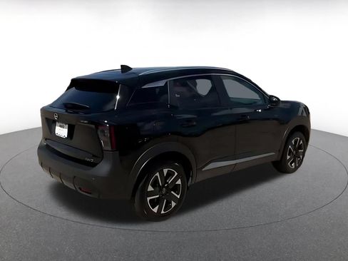 Used 2026 Nissan Kicks SV w/ Cold Weather Package AWD/4WD image 11