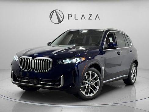 New 2026 BMW X5 xDrive50e image 1