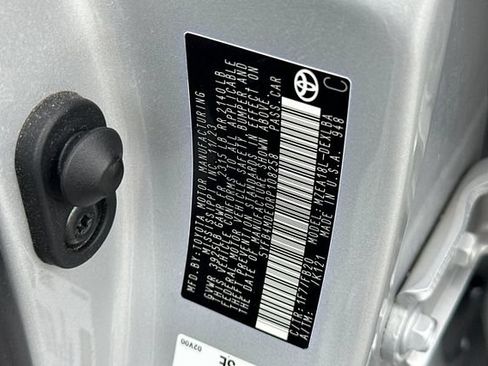 Certified 2024 Toyota Corolla LE FWD image 31