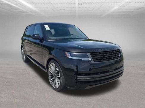 New 2026 Land Rover Range Rover Long Wheelbase SE AWD/4WD image 1