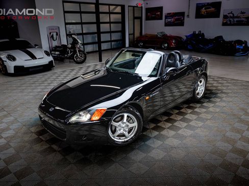 Used 2000 Honda S2000 image 7