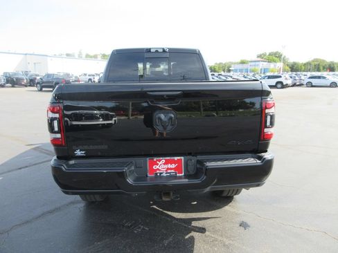 Used 2022 RAM 2500 Laramie w/ Night Edition AWD/4WD image 7