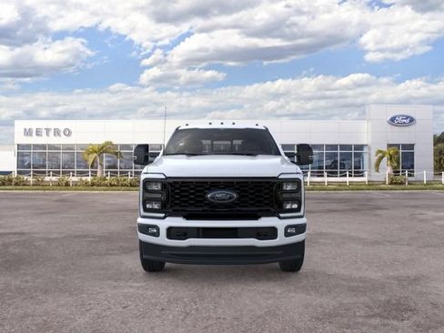 New 2026 Ford F250 Lariat w/ Black Appearance Package AWD/4WD image 17