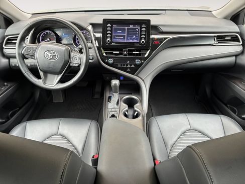 Used 2023 Toyota Camry SE w/ Convenience Package AWD/4WD image 10