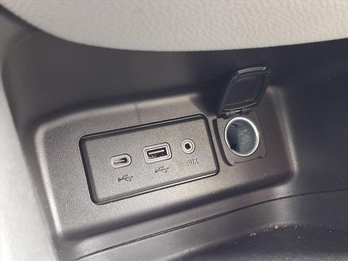 Used 2024 Chevrolet Equinox LS w/ LS Convenience Package FWD image 23