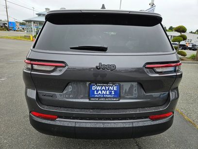 New 2026 Jeep Grand Cherokee L Limited w/ Limited Altitude Package