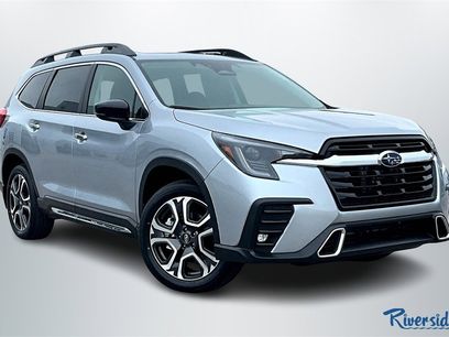 New 2025 Subaru Ascent Touring w/ Popular Package #2