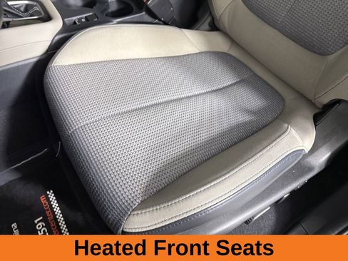 Used 2025 Subaru Forester Premium w/ Convenience Package #2 image 12