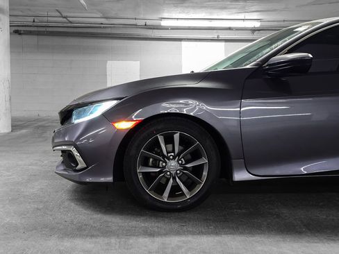 Used 2020 Honda Civic EX image 12