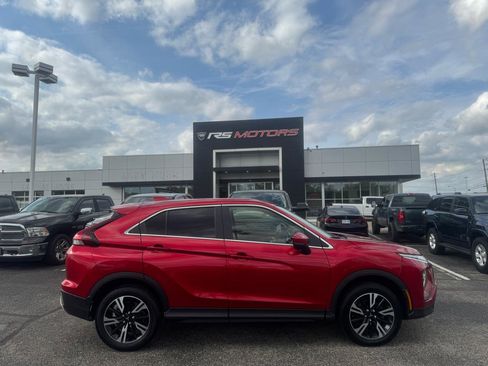 Used 2024 Mitsubishi Eclipse Cross SE AWD/4WD image 3