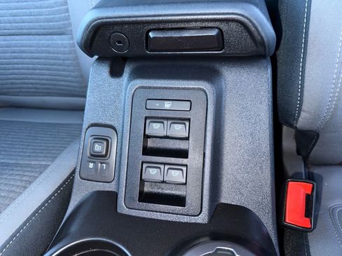 Used 2023 Ford Bronco Outer Banks w/ Sasquatch Package image 12