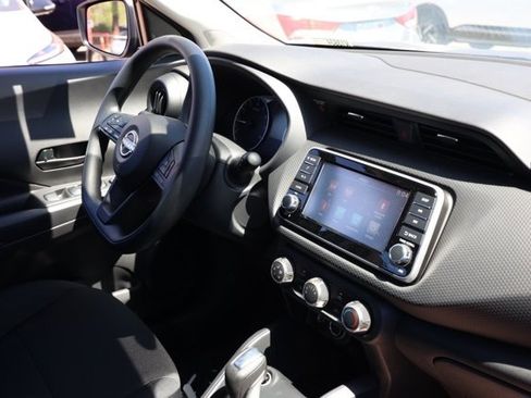 New 2025 Nissan Kicks Play S image 20