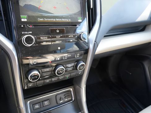 Used 2022 Subaru Ascent Limited w/ Technology Package AWD/4WD image 30