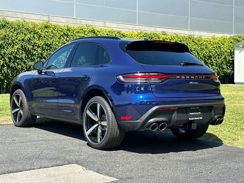 New 2026 Porsche Macan AWD/4WD image 3