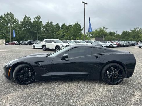 Used 2019 Chevrolet Corvette Stingray Coupe w/ 2LT Preferred Equipment Group RWD image 14