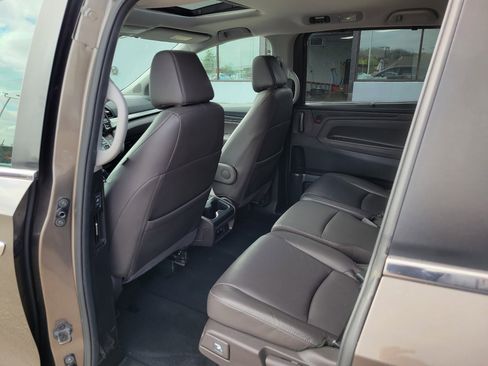 Used 2021 Honda Odyssey EX-L image 13
