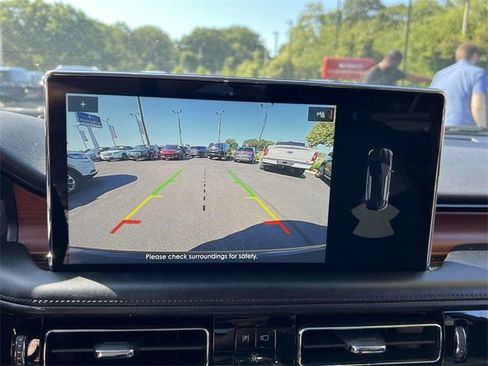 Used 2021 Lincoln Nautilus Reserve w/ Cargo Utility Package image 27