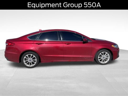 Used 2020 Ford Fusion SE FWD image 8
