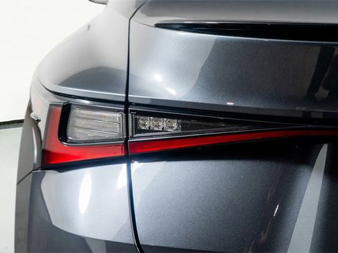 Used 2024 Lexus IS 500 image 28