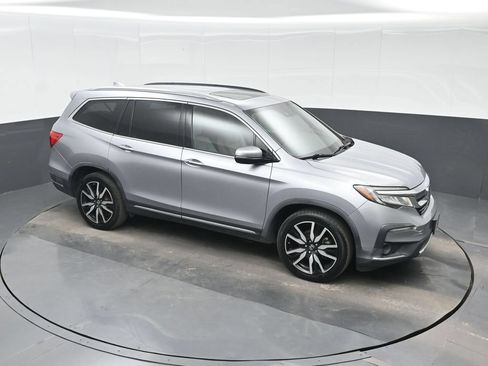 Used 2020 Honda Pilot Touring image 23