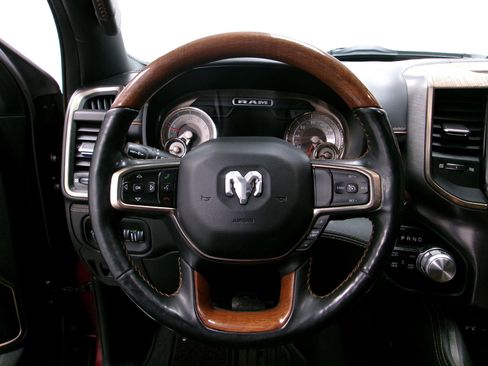 Used 2019 RAM 1500 Limited w/ Bed Utility Group image 7