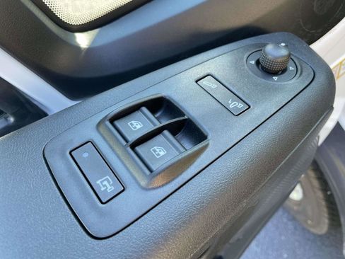 New 2026 RAM ProMaster 1500 w/ Convenience Group FWD image 26