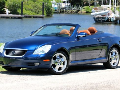 Used 2005 Lexus SC 430 Convertible RWD image 1