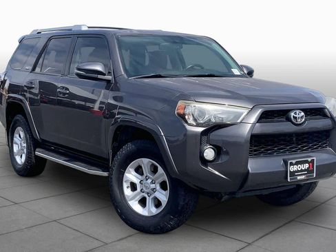 Used 2016 Toyota 4Runner SR5 Premium AWD/4WD image 3
