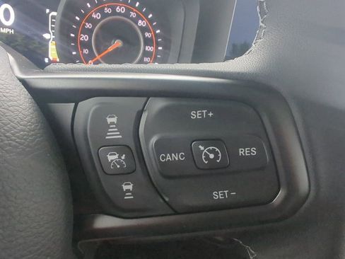 New 2025 Jeep Gladiator Mojave w/ Convenience Group image 31