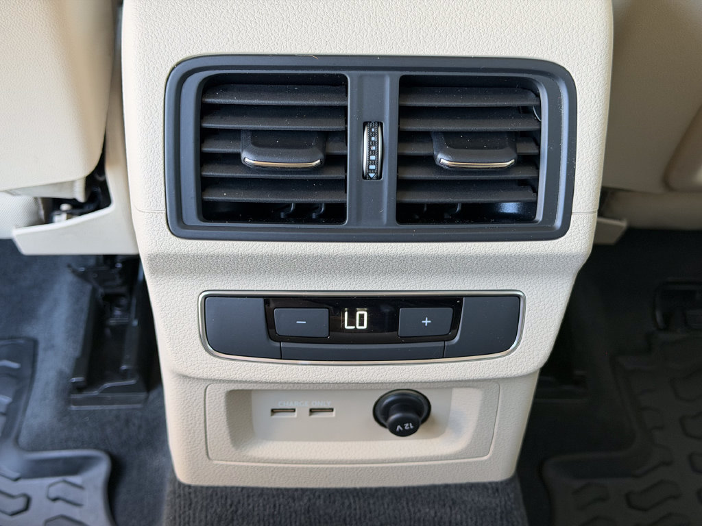 Certified 2024 Audi Q5 2.0T Premium AWD/4WD image 23