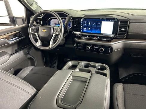 Used 2022 Chevrolet Silverado 1500 LT w/ Work Truck Package image 9