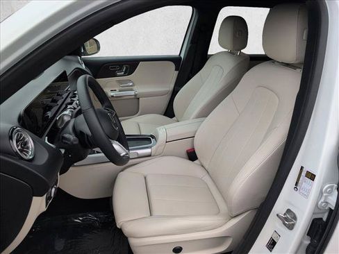 Certified 2026 Mercedes-Benz GLB 250 image 17