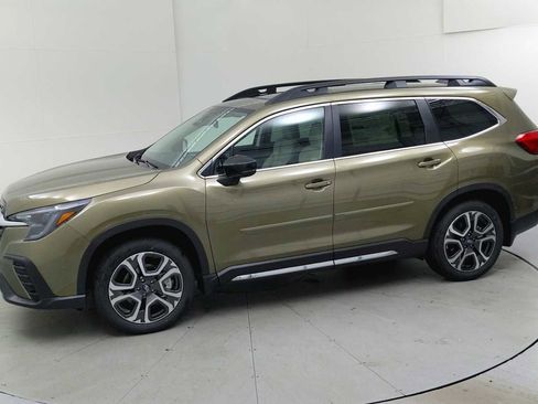 New 2025 Subaru Ascent Limited image 5